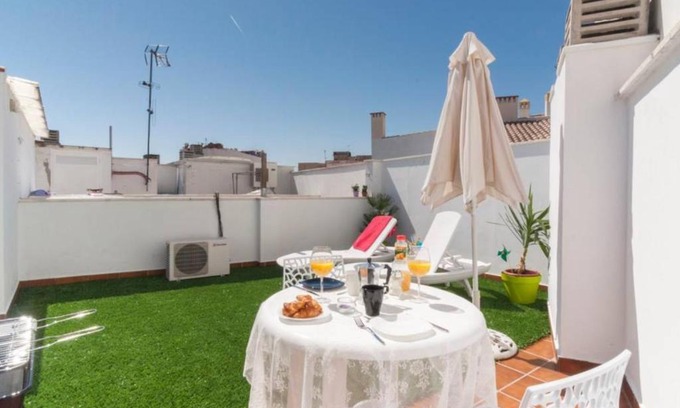 San Felipe Neri Apartamento | Atico centro historico a/c bbq wifi