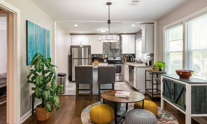 Hapeville Casa | Atl Cozy 3 Bedroom 10 Mins from Airport