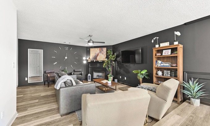 Church Street Casa | Atlanta, Airport, Entire Home Sleeps 9, 4BR's, 2.5Baths, 5Beds