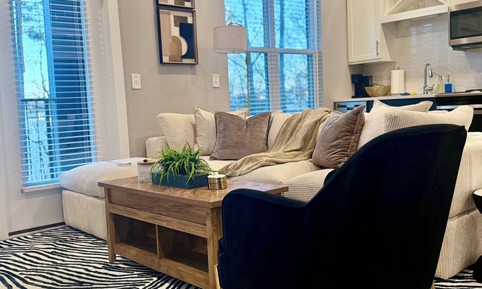 North Decatur Apartamento | Atlanta/North Decatur Luxury Getaway !