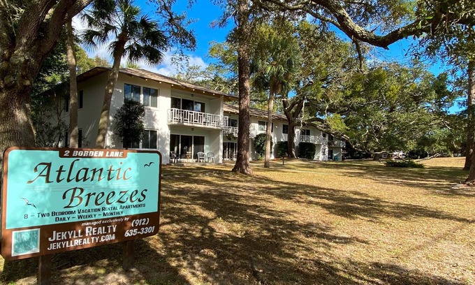 Jekyll Island Apartamento | Brisa del Atlántico # 8 2 dormitorios, 2 baños