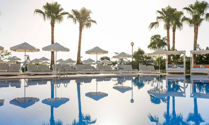 Pernera Hotel | Atlantica Sea Breeze - Adults Only