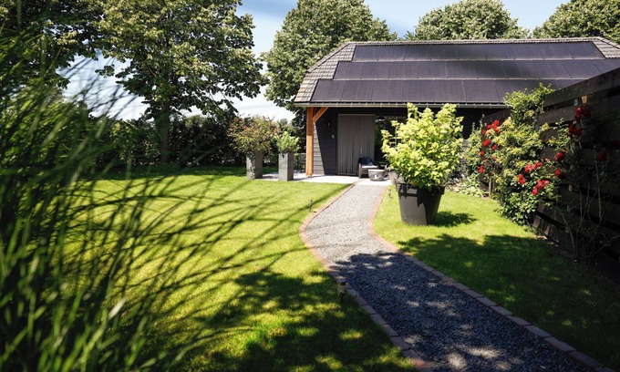 Wilbertoord Apartamento | Atmospheric luxury holiday home – spacious garden – 5 minutes from the forest.