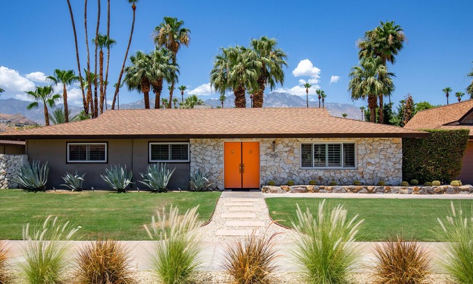 Palm Springs Casa | Atomic Tiki South Palm Springs