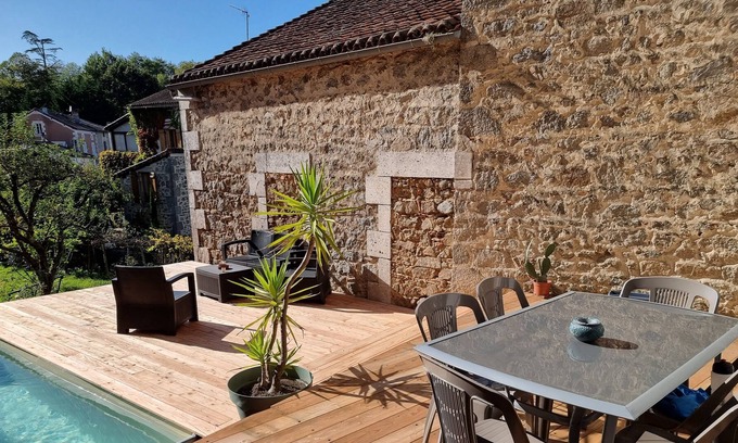 Piegut-Pluviers Casa | Atrium Chambres d'hôtes et gîte