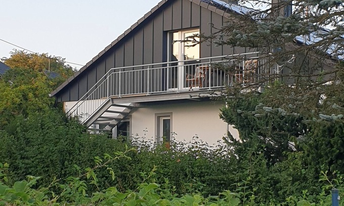 Mullenbach Apartamento | Casa con vista, terraza y jardín de invierno.