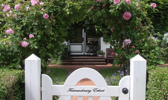 Schwabstedt Apartamento | Apartamento atractivo y luminoso cerca de Husum / Mar del Norte