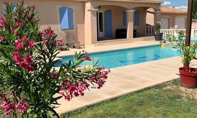 Molleges Villa | Molleges-Alpilles Hermosa villa con aire acondicionado y piscina privada climatizada