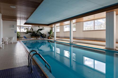 Champfer Apartamento | Attractive Studio in Champfèr-St Moritz Fully Renovated from December 25