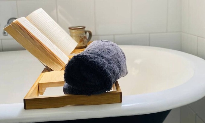 Golden Point Cabaña | ‘Attunga’-1 min to Sovereign Hill, CBD, wifi, bath