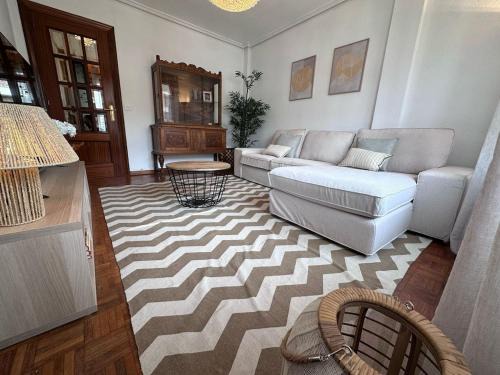 Villarcayo Apartamento | AtuaireHome Descubre las Merindades