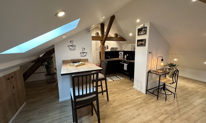 Nouvelle Ville Casa | Atypical luxury attic - Gare Metz district