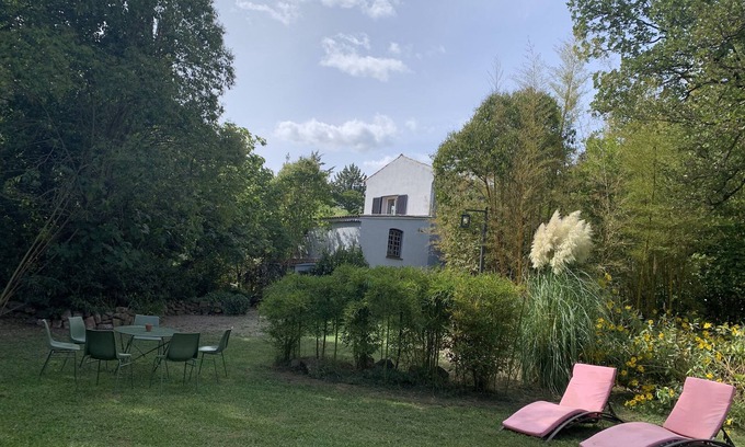 Le Muy Casa | Casa atípica le val vert