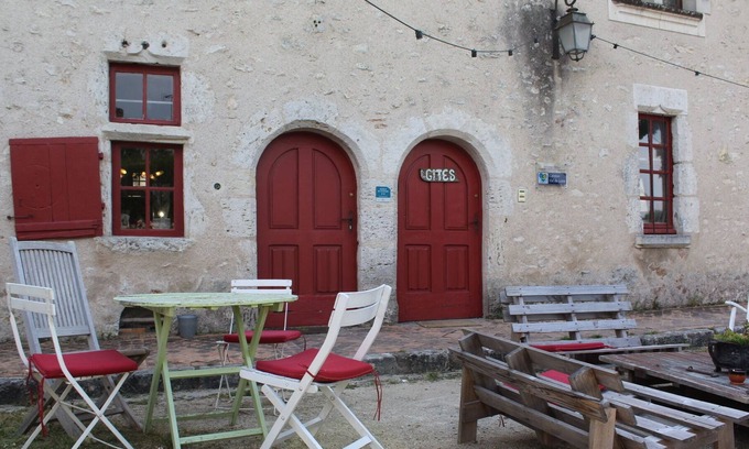 Nouan-sur-Loire Casa | ** Atypical space - 4 bedrooms - Chambord **