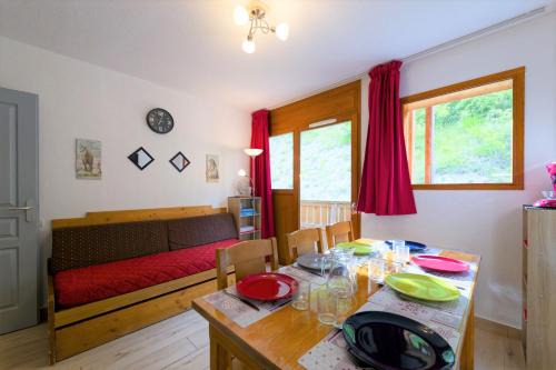 Orcieres-Merlette Apartamento | Au bon endroit N1 - Appartement 2 pièces 7 personnes - proche pistes - coeur station - balcon