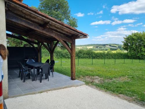 Saint-Martin-de-Riberac Casa | au Bonhomme de Chemin