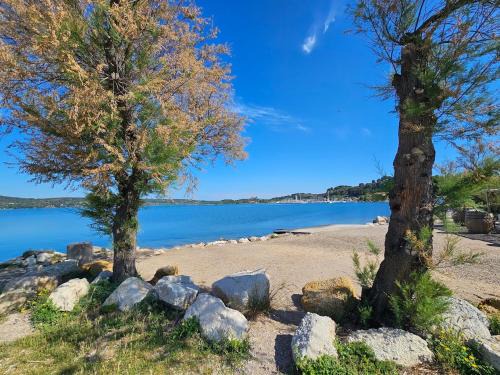 Saint-Chamas Apartamento | Au bord de la digue