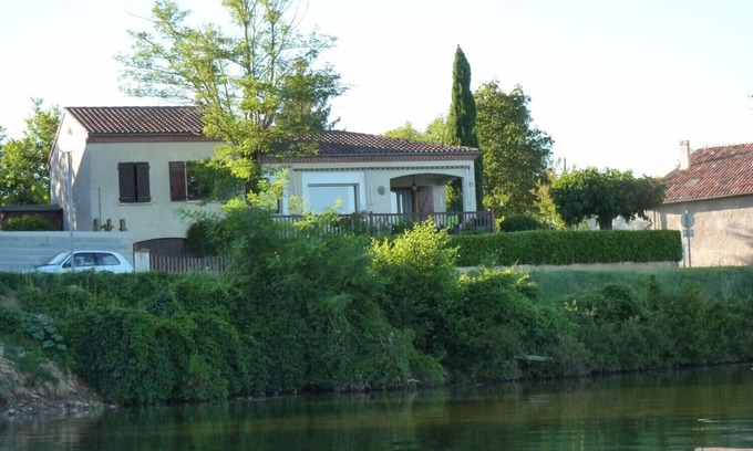 Aiguelèze Casa | Au bord du Tarn - At the bord of the tarn river!