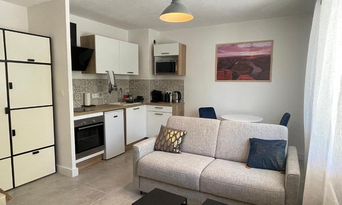 Gap Apartamento | Au calme proche centre-ville, studio rénové avec équipements neufs et parking privé