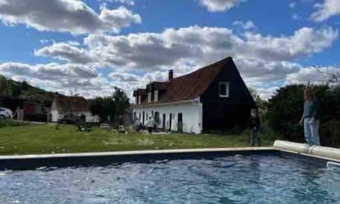 Embry Casa | Au Champ des Oiseaux - Nature & Piscine