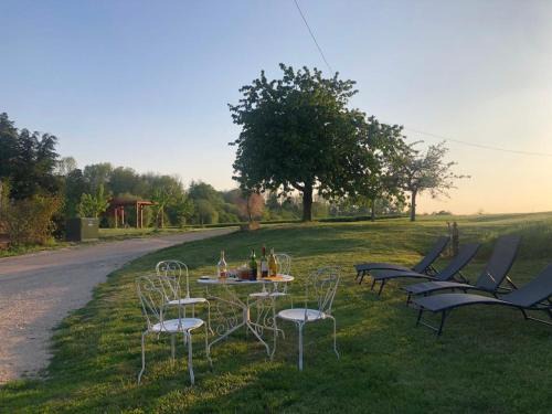 Cloyes-les-Trois-Rivieres Casa | Au coeur de notre ferme céréalière