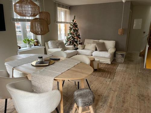 Mellet Casa | Au Coeur La Roche 2