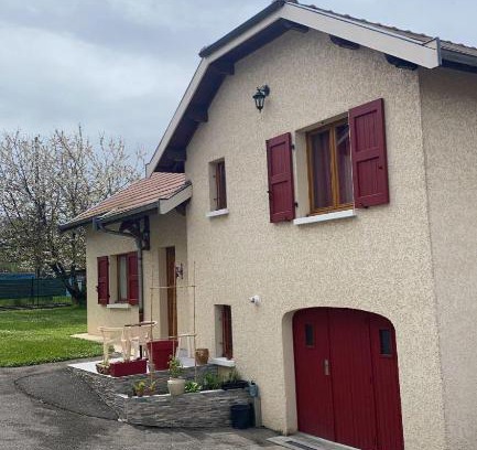 Ruy-Montceau Casa | Au Grés du Vent