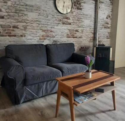 Pleaux Apartamento | Au Katalu