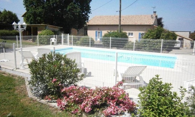 Saint Sever Casa | Au lic