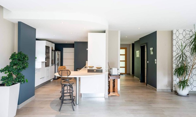 Perros-Guirec Apartamento | Au NEUF MILLE, luxury apartment **** 2 steps from the port of Perros-Guirec
