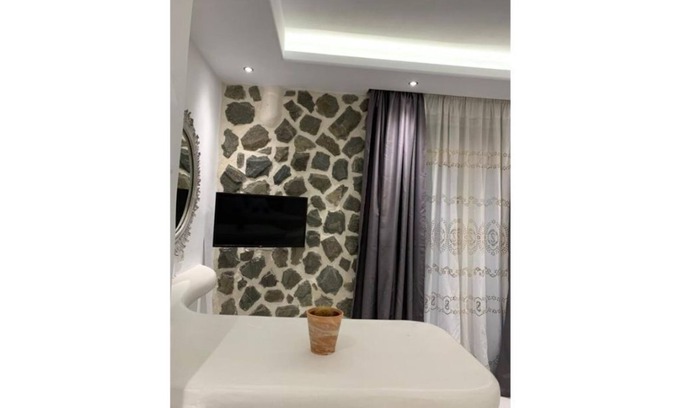 Naxos Town Hotel | AURA ROOM