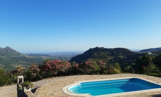 Gaucin Villa | AURORA - Villa rústica con piscina privada y wifi gratis