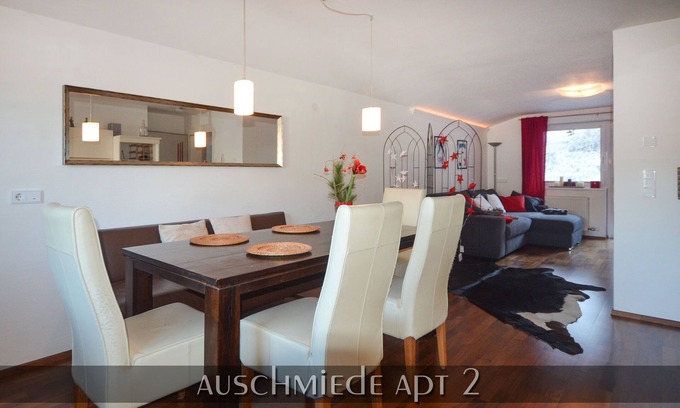 Hollersbach im Pinzgau Apartamento | Auschmiede Hollerbach: grandes apartamentos - justo en la reserva de caza
