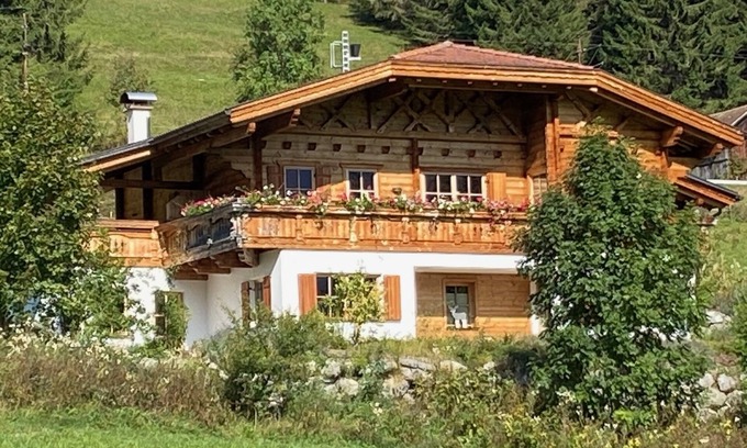 Lermoos Casa | Aussergewöhnliches Chalet in Lermoos, Mitten in der Tiroler Zugspitzarena