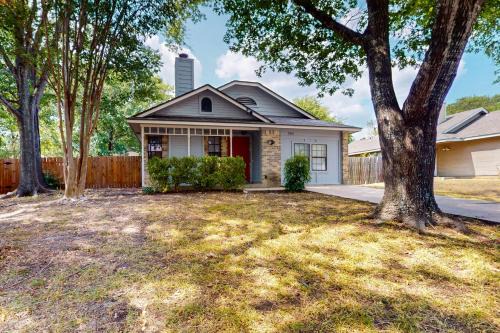 Buckingham Estates Casa | Austin Retreat