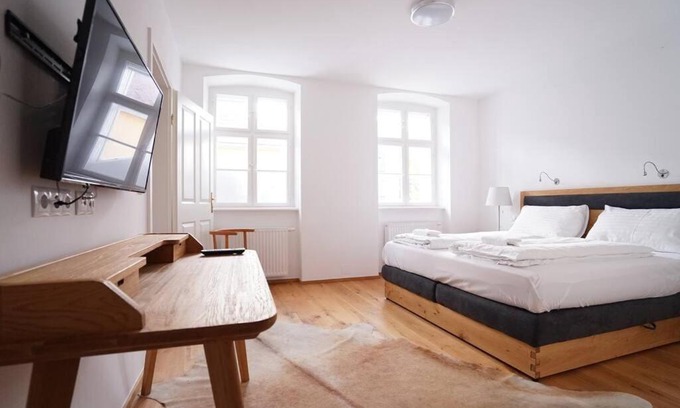Modling Apartamento | Authentic Austrian Flat in the South of Vienna