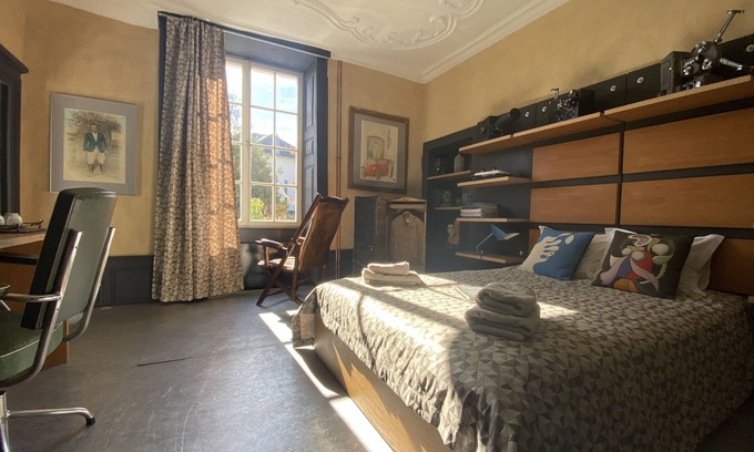 Clemency Casa | Authentic castle anno 1634 - suite Roaring '20