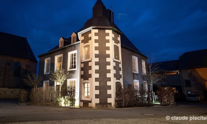 Clemency Casa | Authentic castle anno 1634 - room Tribute