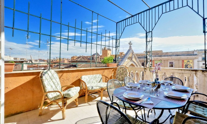 Esquilino Apartamento | Auténtica zona romana - Coliseo, fabuloso apart, terraza, wifi, aire acondicionado