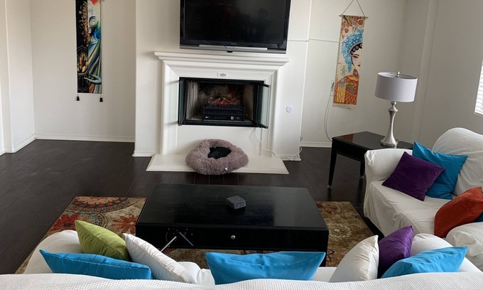 Hesperia Casa | Autumn's Boho Haven