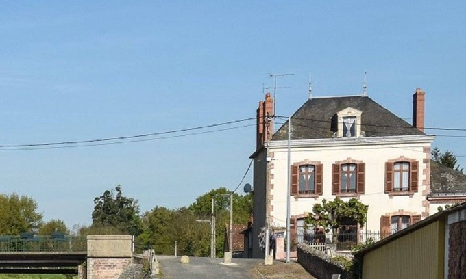Vallon-en-Sully Cama Y Desayuno | Aux baboteurs GDF bed and breakfast 3 épis