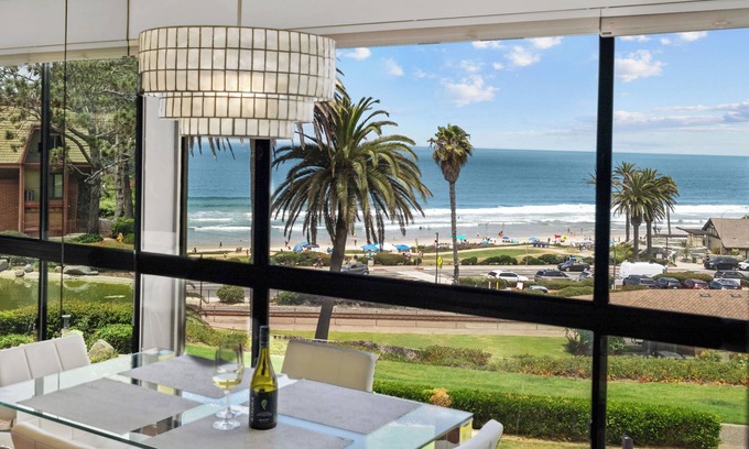 Del Mar Condominio | Condominio en L'Auberge Del Mar Resort con impresionantes vistas de aguas bravas y acceso a la playa