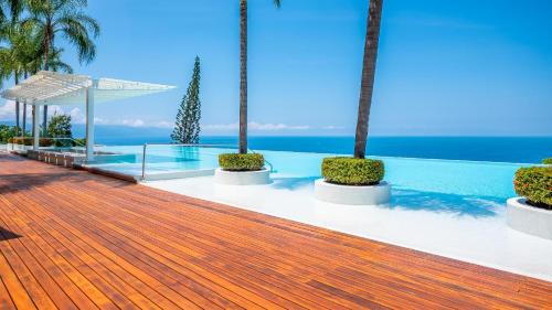 Amapas Casa | AVALON - 1002 Amapas Bay Bliss with Private Pool