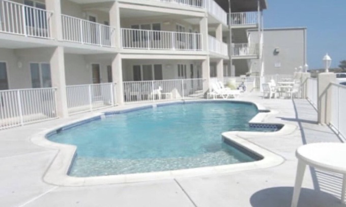 Stone Harbor Condominio | Avalon / Stone Harbor - Corazón de la isla 7 Mile, cerca de todos.