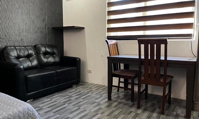 Manoc-Manoc Apartamento | Avana Hills Boracay Prime Economy Suite 201