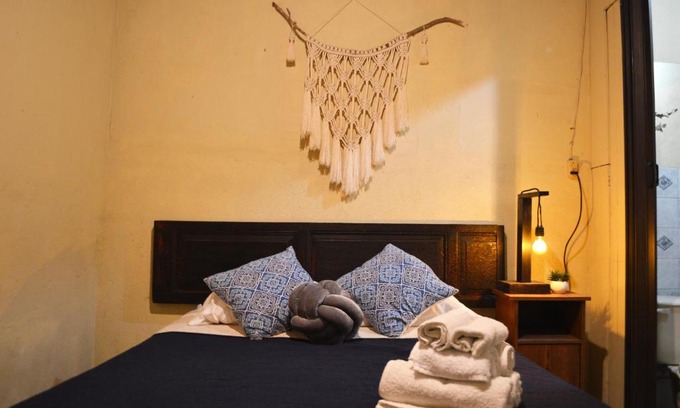 Antigua Guatemala Casa | Ave del Paraiso Guest House