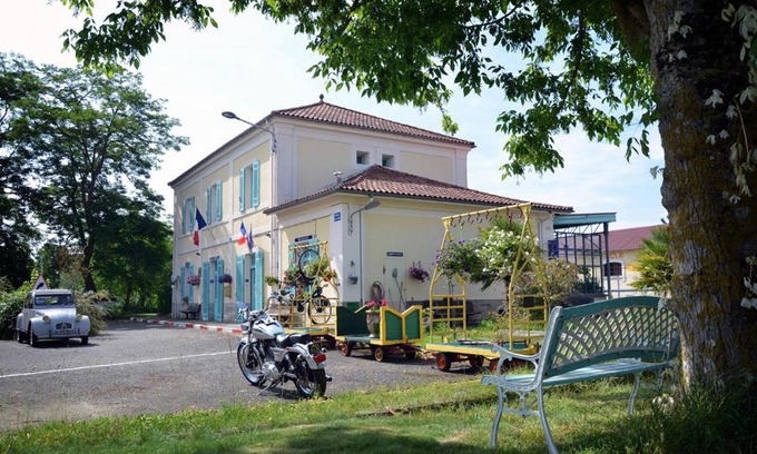 Riscle Cama Y Desayuno | Avenue de la Gare
