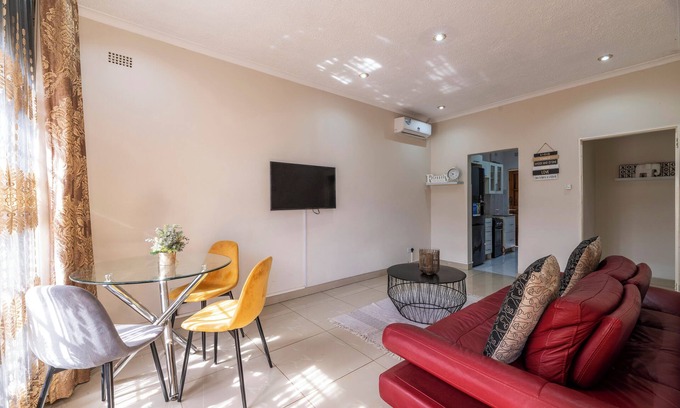 Harare Apartamento | Avondale Apartment: Your Home Away From Home !