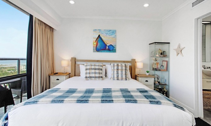 Takapuna Complejo | Aweome 1BR Apartment Kitchen Tennis Gym Swimming Pool