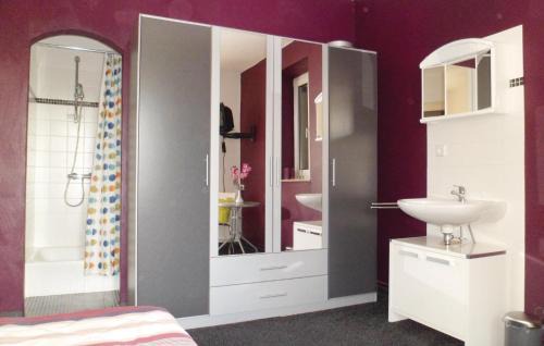 Duedinghausen Apartamento | Awesome Apartment In Medebach With Wifi